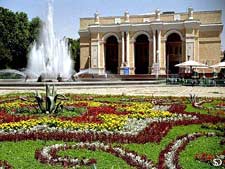 Opera and ballet theatre Alisher Navoi,Tashkent,Tourism in Uzbekistan